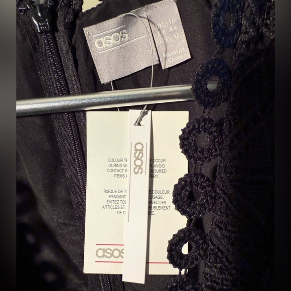 NWT ASOS Chic and Sexy black lace dress Size 12 - Picture 10 of 12